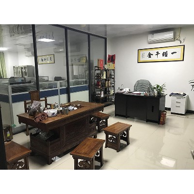 辦公室一角（jiǎo）